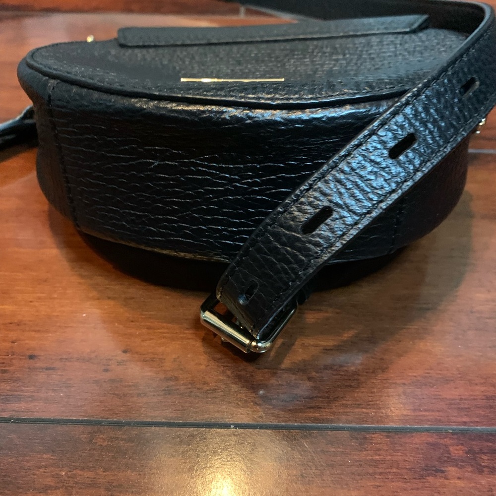 Rebecca Minkoff Black Leather Crossbody Bag in great Preloved condition - Picture 3 of 10